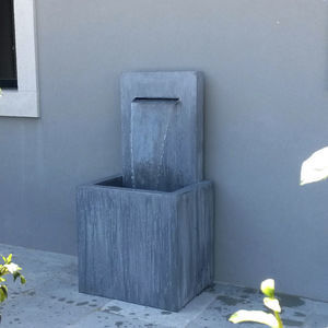 fuente de jardín