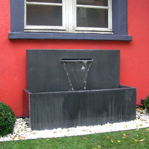 fuente de jardín