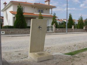 fuente de agua de exterior