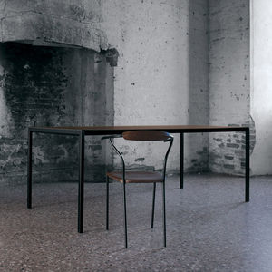 mesa contemporánea