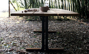 mesa contemporánea