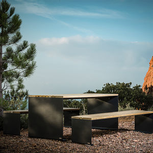 mesa de pícnic contemporánea