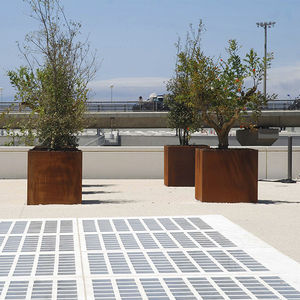 jardinera de acero COR-TEN®