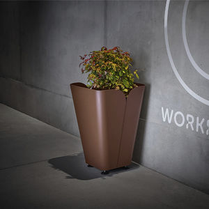 macetero para plantas grandes de acero galvanizado