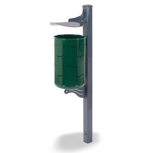 cubo de basura público