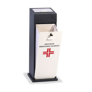 cubo de basura público