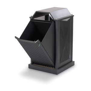 cubo de basura público