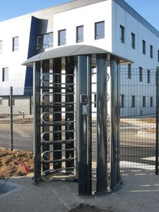 torniquete de seguridad / de metal / para edificio público