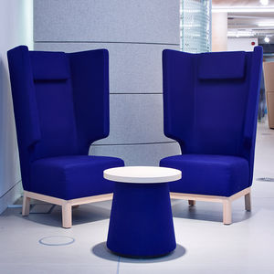 sillón bajo contemporáneo
