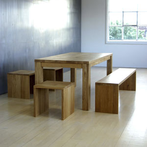 mesa de comedor contemporánea
