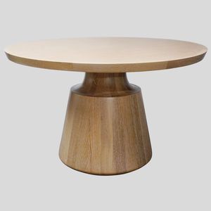 mesa de comedor contemporánea