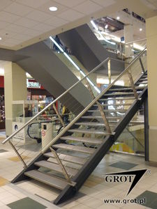 escalera recta