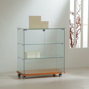 vitrina contemporánea