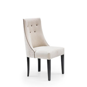 silla de comedor clásica