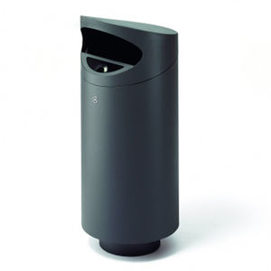 cubo de basura público
