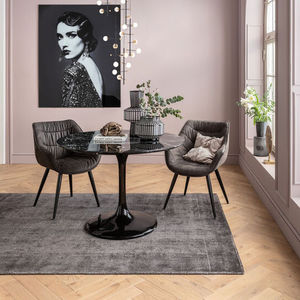 mesa contemporánea