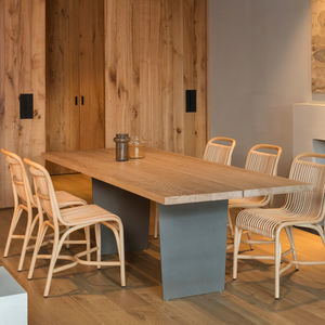mesa de comedor contemporánea