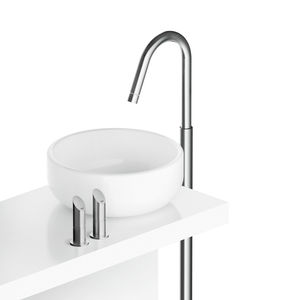 grifo bimando para lavabo