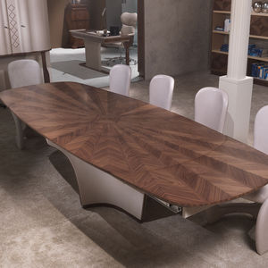 mesa de comedor contemporánea