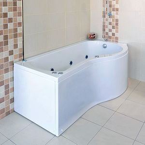 bañera de esquina