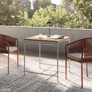 mesa de diseño minimalista