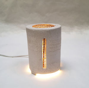 lámpara de mesa