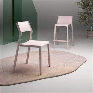 silla contemporánea