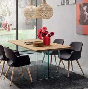 mesa de comedor contemporánea