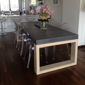 mesa de comedor contemporánea
