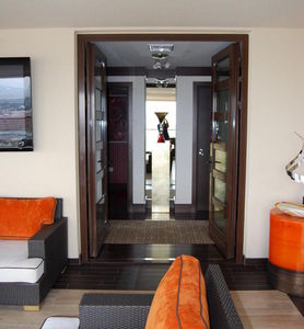 puerta-ventana abatible