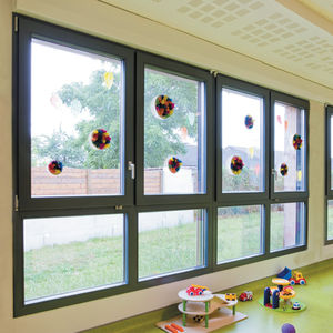ventana de madera
