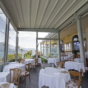 pérgola adosada