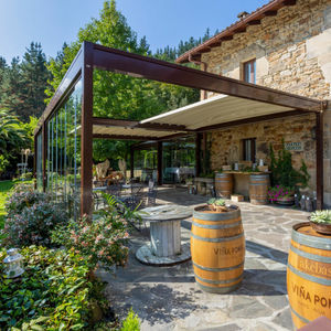 pérgola adosada