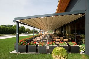pérgola adosada