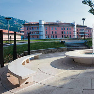 banco público contemporáneo