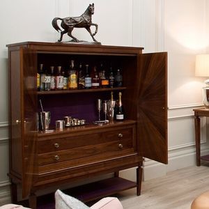 mueble bar clásico