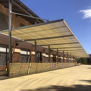 pérgola adosada