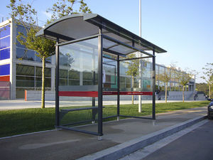 parada de autobús de vidrio