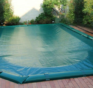 cubierta para piscina con ojales