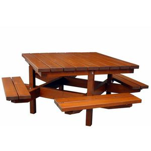 conjunto de mesa y banco rústico