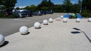 bolardo antiestacionamiento