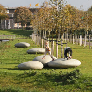 roca de escalada para parque infantil
