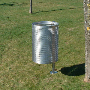 cubo de basura público