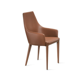 silla moderna / tapizada / con reposabrazos / de cuero