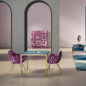 mesa contemporánea