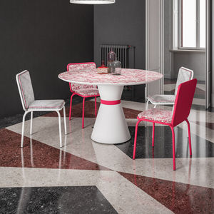 silla contemporánea