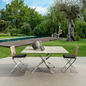 mesa de comedor contemporánea