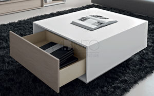 mesa contemporánea