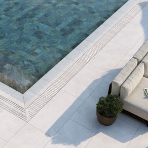 rejilla de drenaje de gres porcelánico