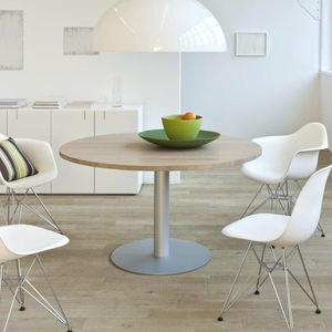 mesa contemporánea